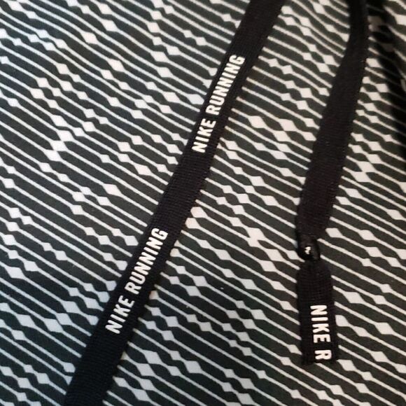 Nike activewear capri leggings - running - Picture 8 of 8